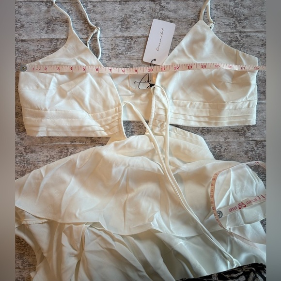 NEW w/TAGS REVOLVE LINE & DOT White Sonia Tiered Maxi Dress Size Large - Picture 11 of 13